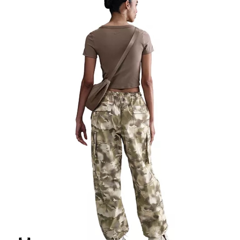 Nike Camo Cargo Pants
